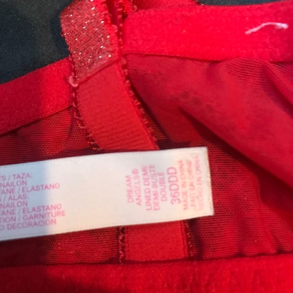 Red Victoria’s Secret Bra - Picture 5 of 7